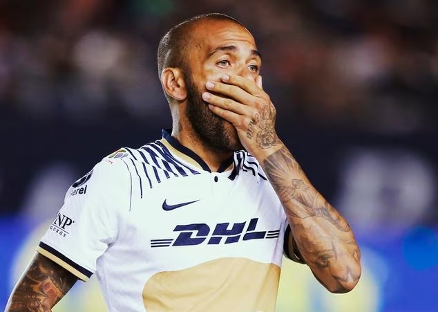 Dani Alves en Pumas; 30 mdp por cinco asistencias