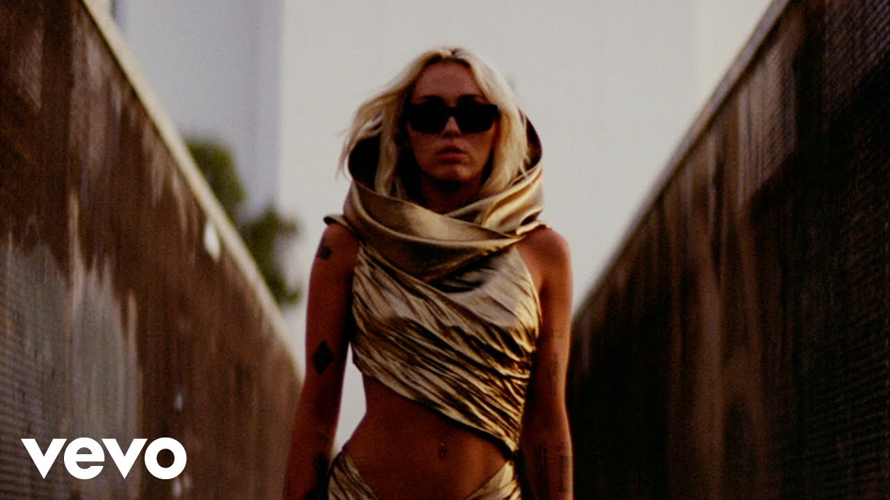 Miley Cyrus ‘destrona’ a Shakira del Top 50: Global en Spotify con ‘Flowers’; ya es número 1