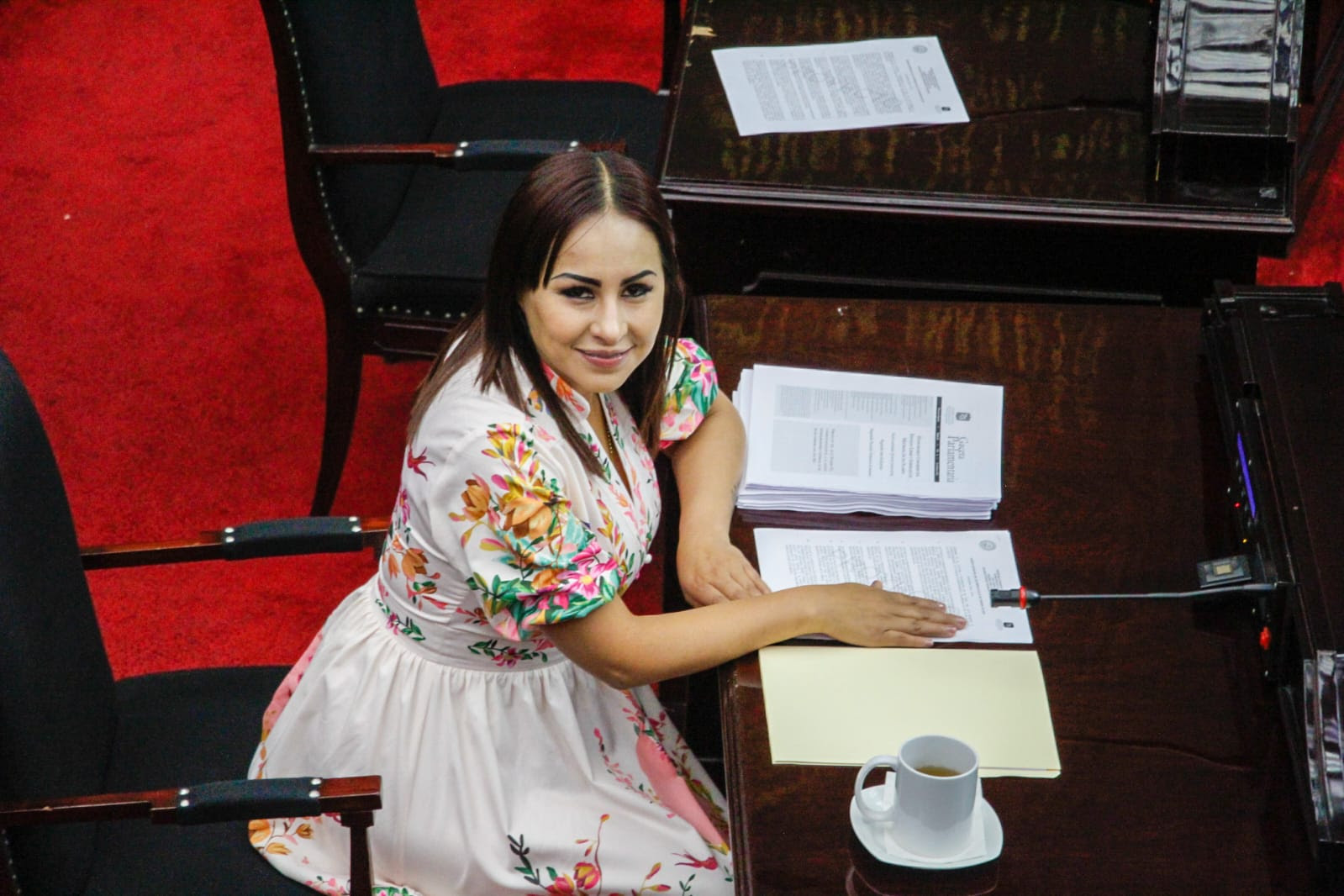 Fundamental redoblar esfuerzos en la protección de las jefas de familia: Gloria Tapia