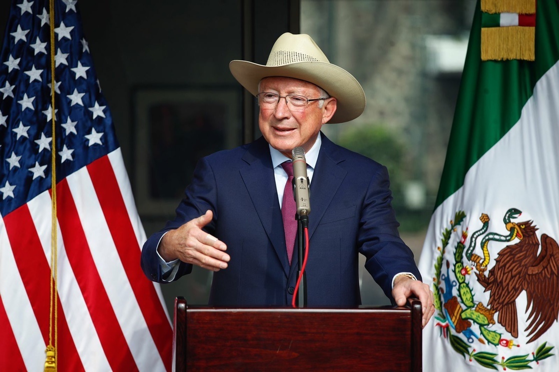 Gobierno de México sí reconoce que el fentanilo es un problema en el país, asegura Ken Salazar
