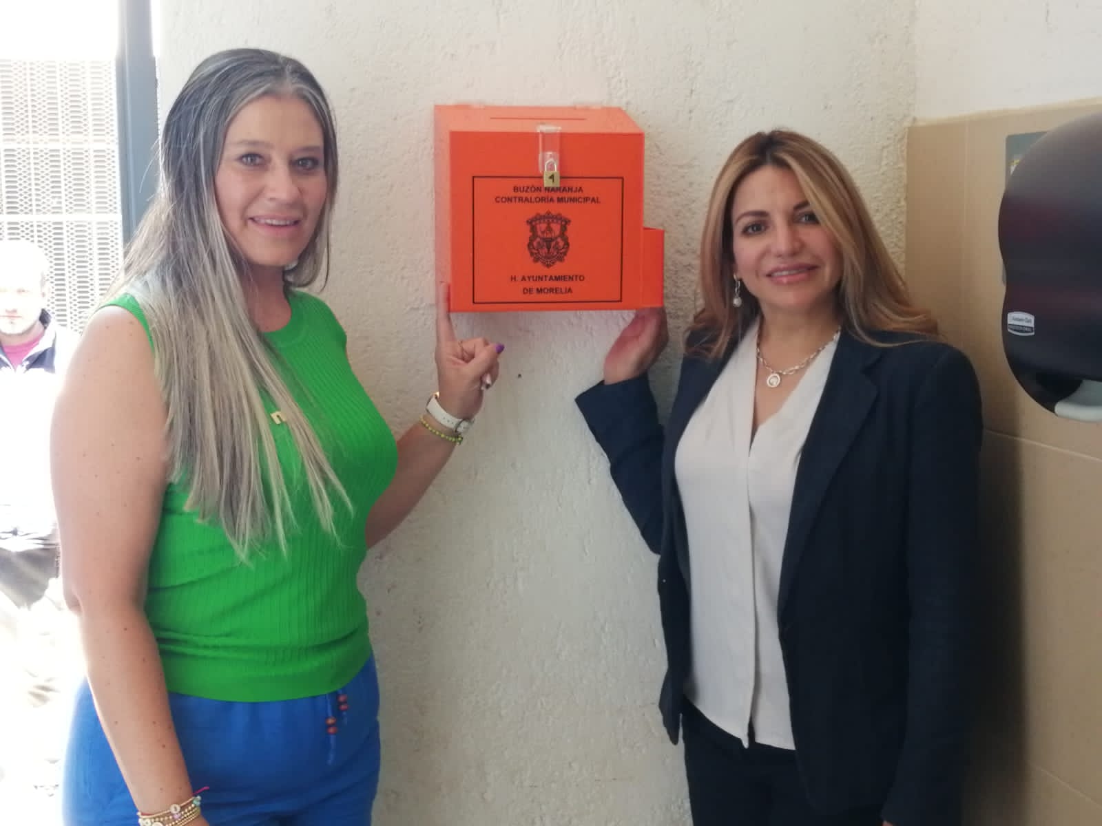 Instalan Buzón Naranja en IMCUFIDE