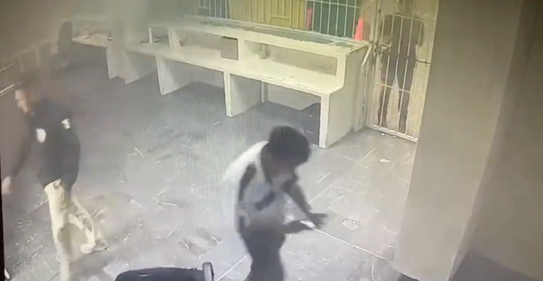 Extorsión a migrantes del incendio en Juárez: Tenían que pagar para salir