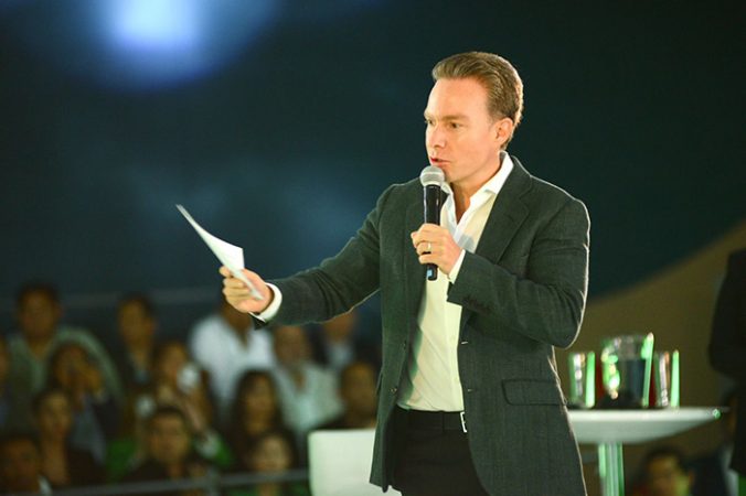 El senador Manuel Velasco también pide licencia para buscar candidatura presidencial