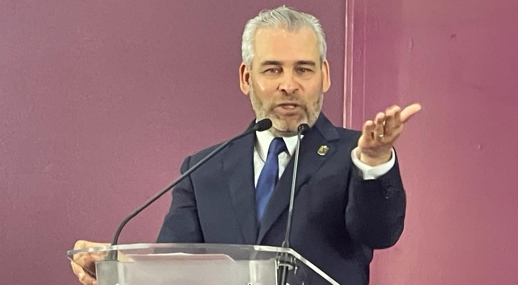 Clérigos se han convertido en voceros del crimen organizado: Gobernador