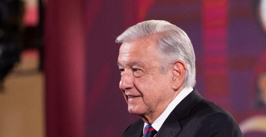 AMLO reconoce que crimen organizado recurre más a los explosivos, pero rechaza que atentado en Tlajomulco sea terrorismo