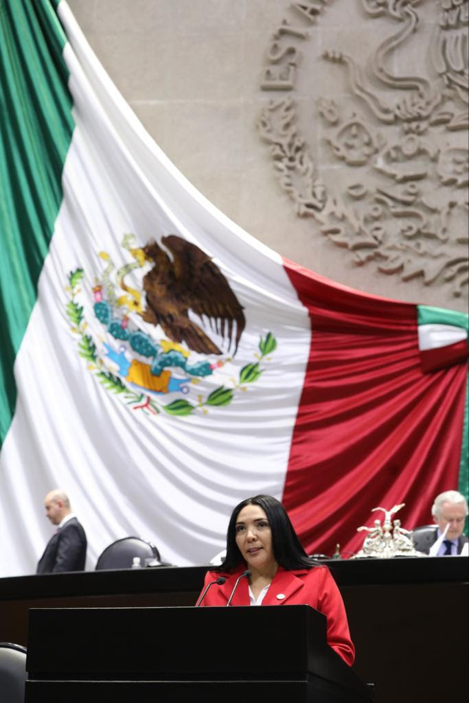 PIDE DIPUTADA PRIISTA ADRIANA CAMPOS INFORMAR SOBRE LAS ACCIONES IMPLEMENTADAS PARA EVITAR CONTAMINACIÓN EN REGIÓN HIDROLÓGICA