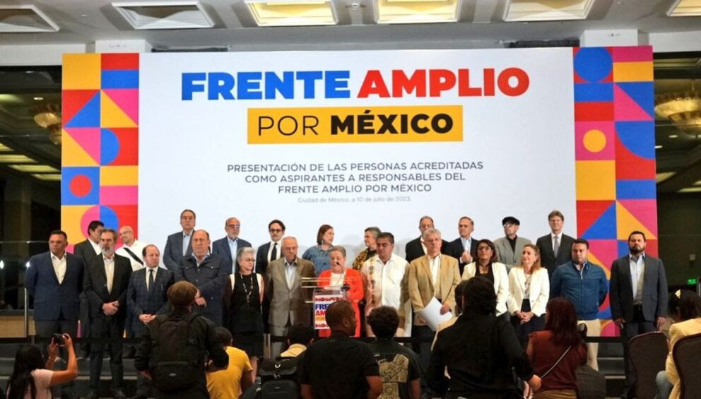 Se registran 33 aspirantes al Frente Amplio por México, palomean a 13