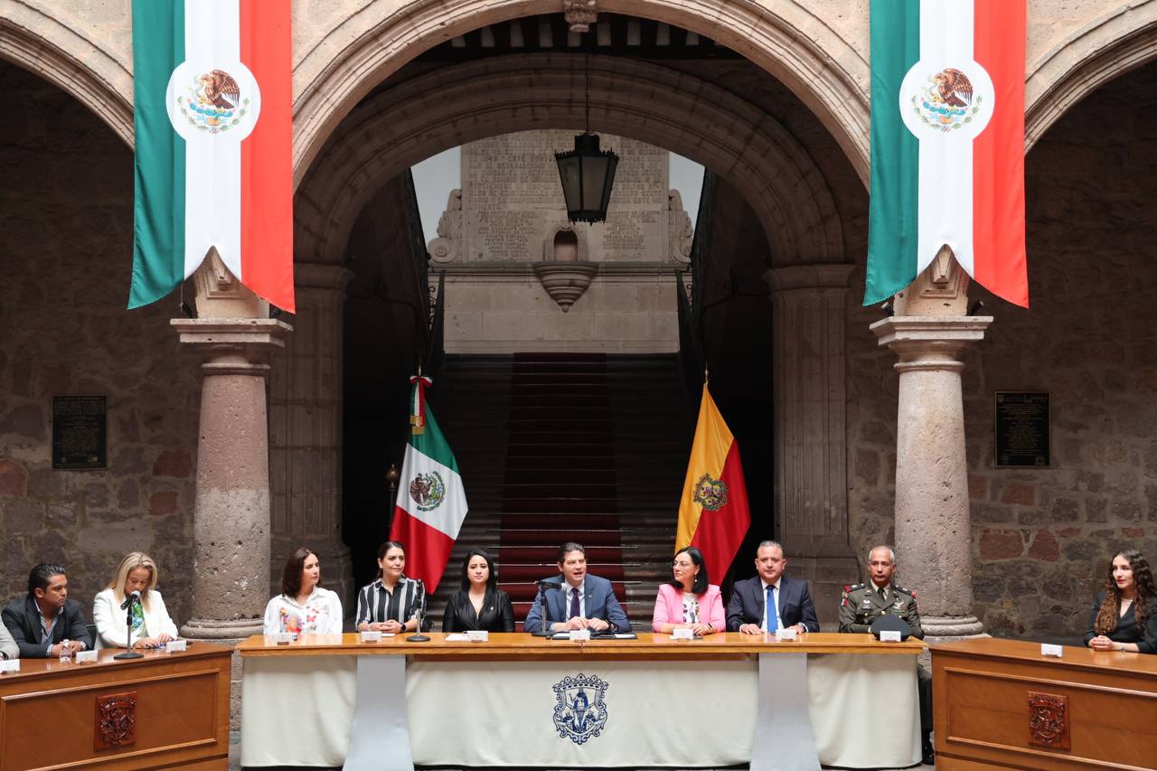 Llama Alfonso Martínez a vivir el mes patrio en Morelia