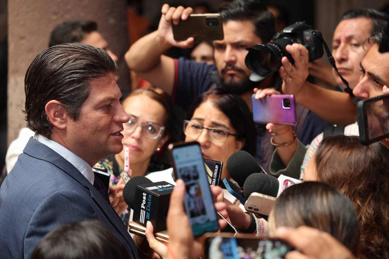 Los nuevos libros de texto son aberrantes: Alfonso Martínez