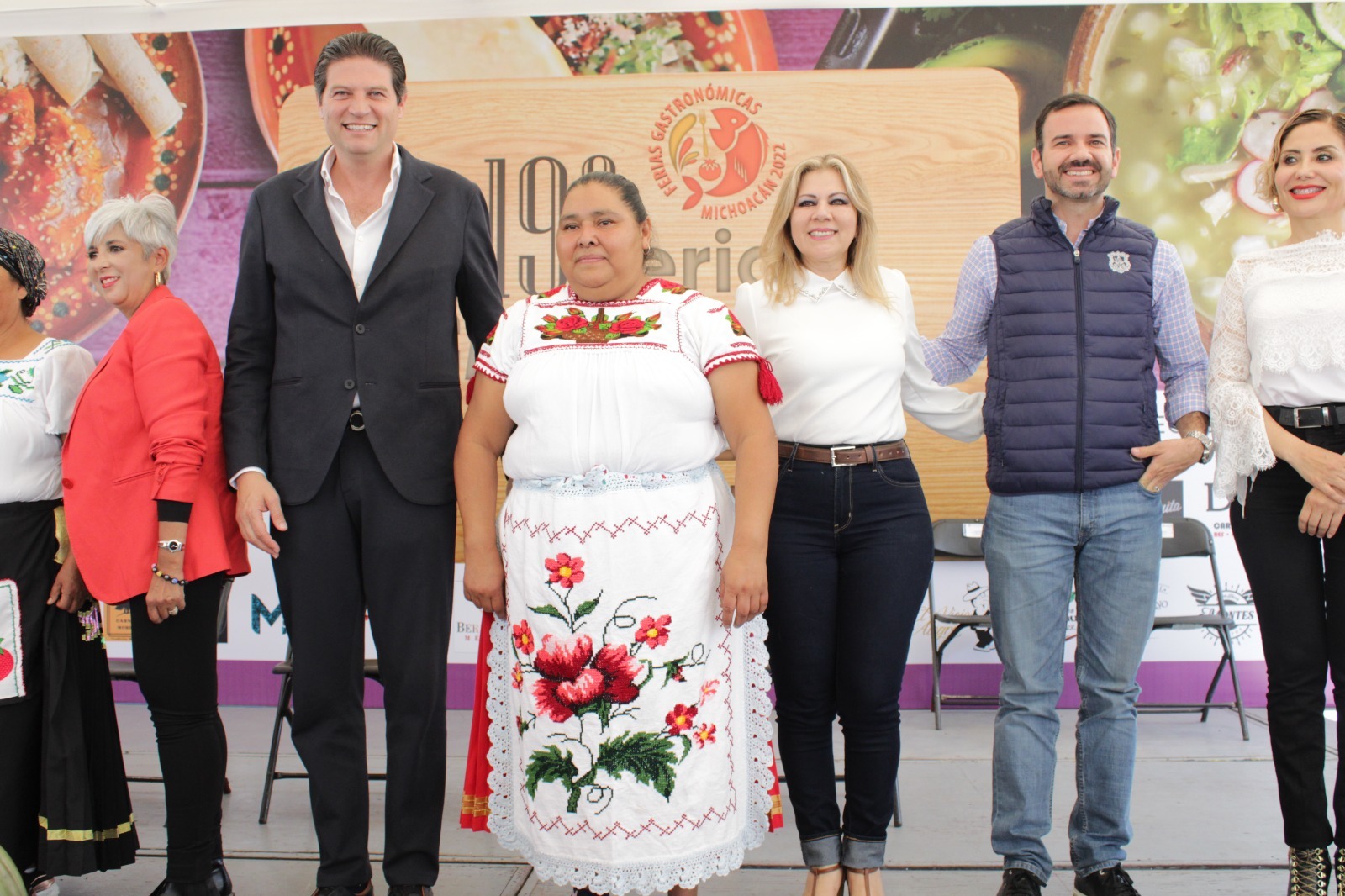 Administración de Alfonso Martínez reactiva la economía con organización de 70 ferias y festivales