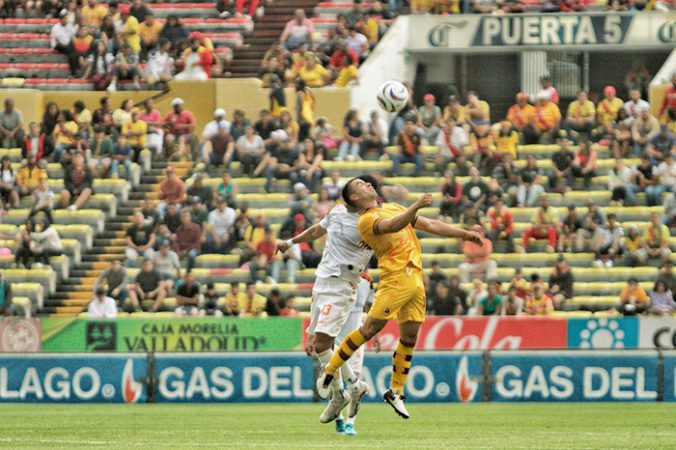 Doblete de Uchuari y los Canarios consiguen su segunda victoria al hilo, ahora contra Correcaminos